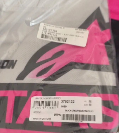 出售全新进口22款A星越野赛服一套，纯进口...