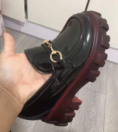 一双新鞋,内增高,34码的,外跟5cm,内...