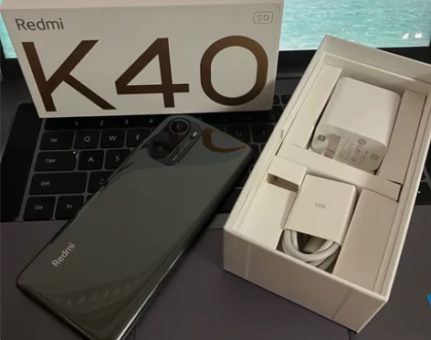 红米k40 12+256G 几乎全新 无锁...