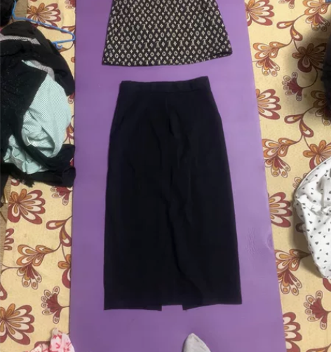两个裙子质量超好要的带走 一个15 包臀裙...
