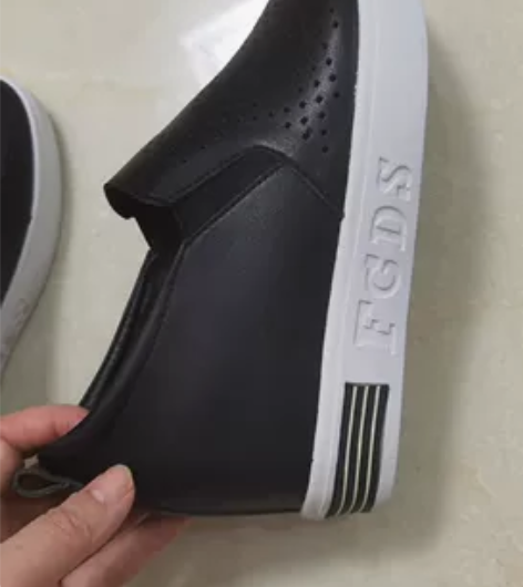 内增高皮鞋 35码,忘记在哪儿买的了,皮的...