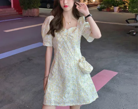 小清新碎花连衣裙女夏季2022新款法式初恋...