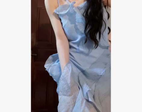 OfAkiva 不对称下摆设计超火连衣裙女...