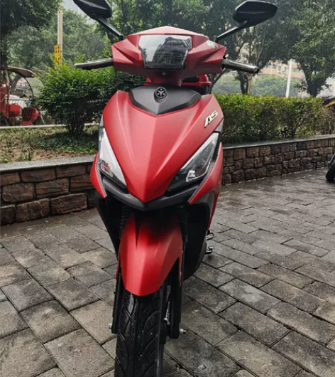 坤豪牌踏板摩托车，125发动机上牌时间，2...