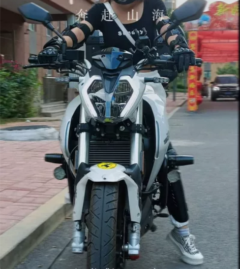 出摩托车,贝纳利小迅龙150s,个人骑的,...
