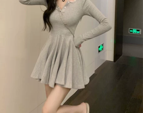 性感纯欲风短款连衣裙夜 店女装春秋收腰显瘦...