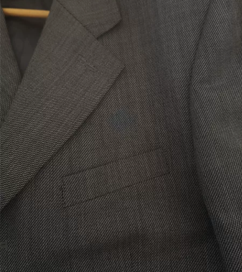 BOSS男士西服175/L，拍照拍不出实物...