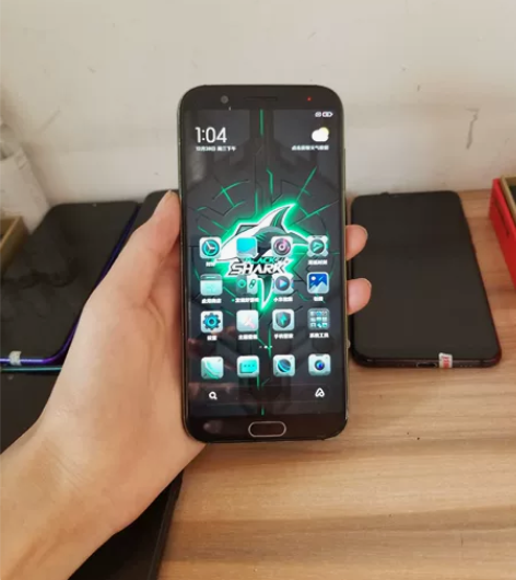 黑鲨游戏手机，8+128 GB 内存，40...