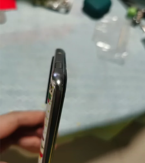 荣耀x10,6+128,橙色边框都有划痕,...