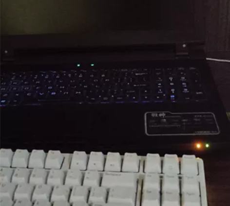 出自用 神舟战神zx8 游戏本 配置如图 ...