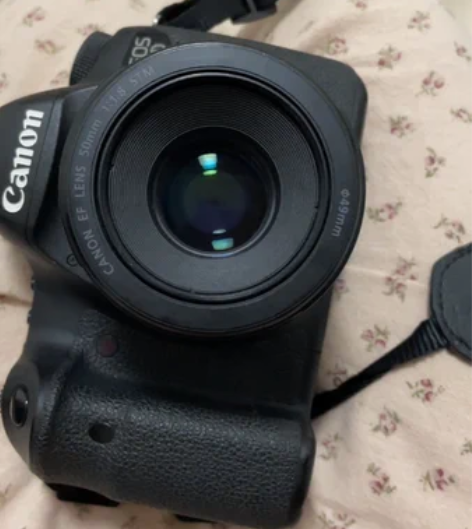 佳能6D单反套机，搭配佳能 50mm/F1...