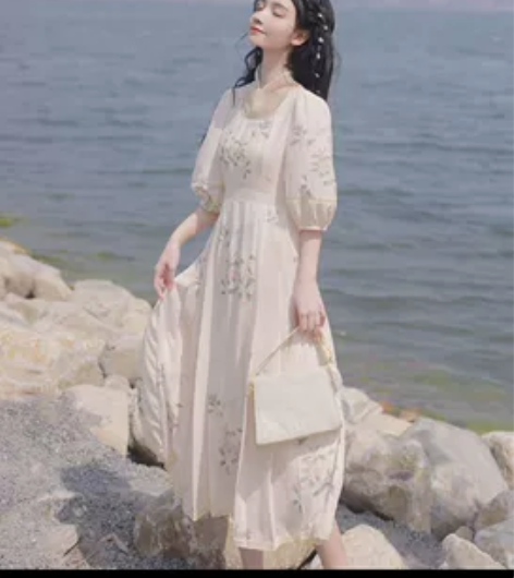 梅子熟了.汉 原创印花温柔马面裙子摆高腰显...