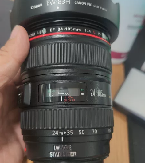 佳能EF24-105/4L,镜头成色新,镜...