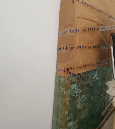 实木客厅门,长2米宽74公分。 感兴趣的话...