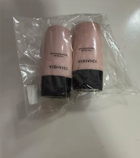 女神隔离  两个各5ml  全新未拆  看...