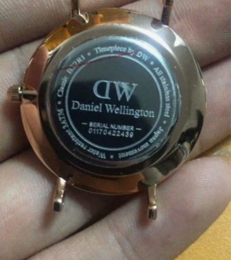 正品DW手表全新 160普通包装,180品...
