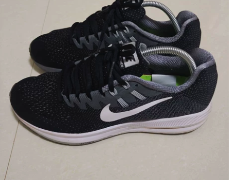 耐克air zoom structure ...