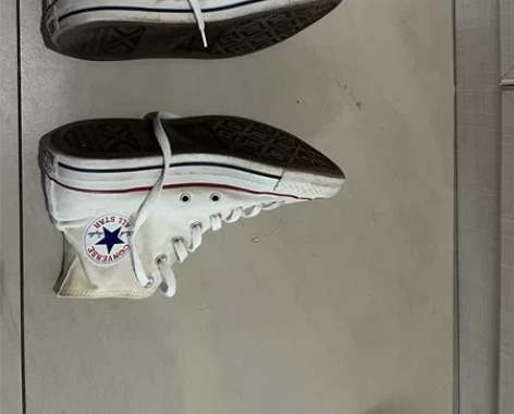 converse hi top chuck...