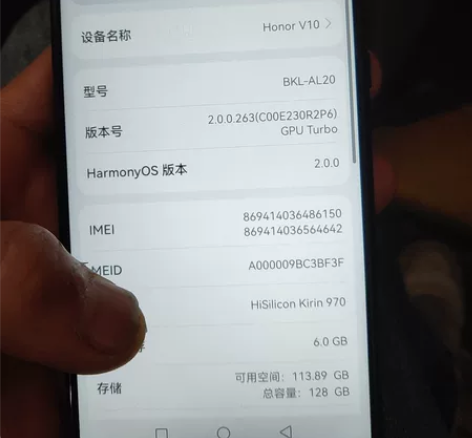 荣耀v10 6+128 无修全原,机子不...