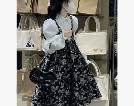 网店不开了，低价处理。春季新款ins时尚套...