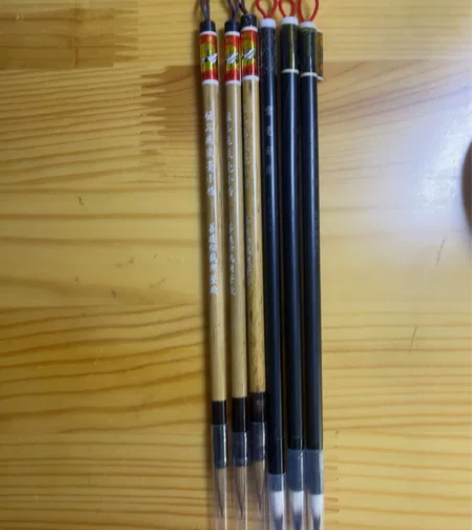 3支紫毫尖峰，3支纯狼毫小楷 感兴趣的话点...