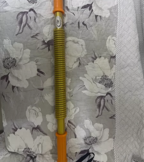 昊鹰臂力器进口75KG 感兴趣的话点“我想...