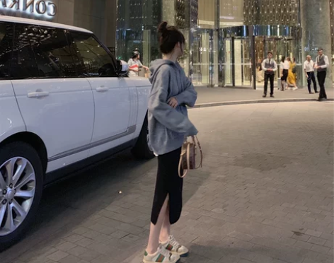 清衣柜！！！黑色毛线针织半身包臀裙，一步裙...