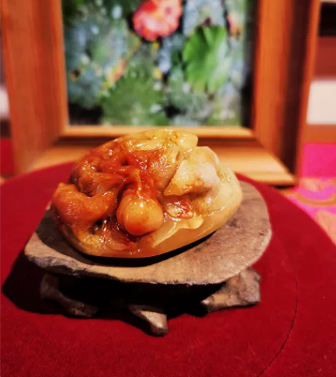 寿山石 玉雕,丰硕,芙蓉石。精细作品,唯...