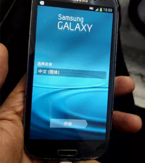 三星gt-i9300 简单测试开机 成色如...