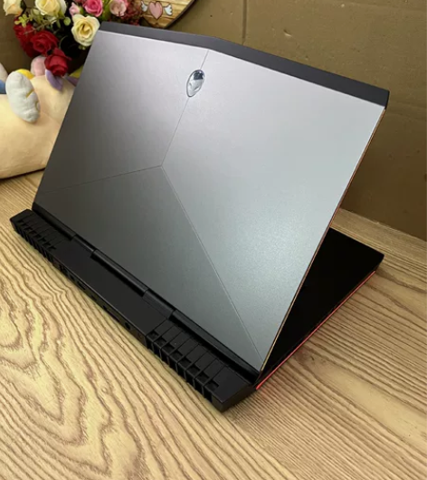 外星人15R3/1070 8G显卡/770...