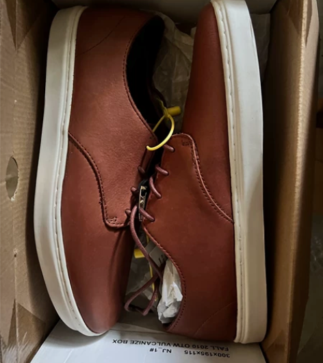 正品vans鞋，没有穿过的，质感不错42，...