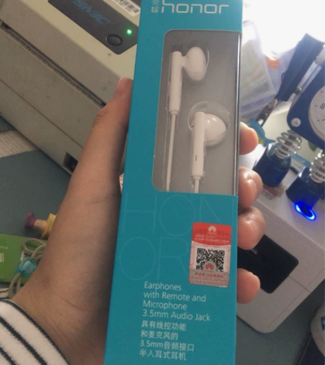 荣耀有线耳机 原装正品 全新未拆封 荣耀耳...