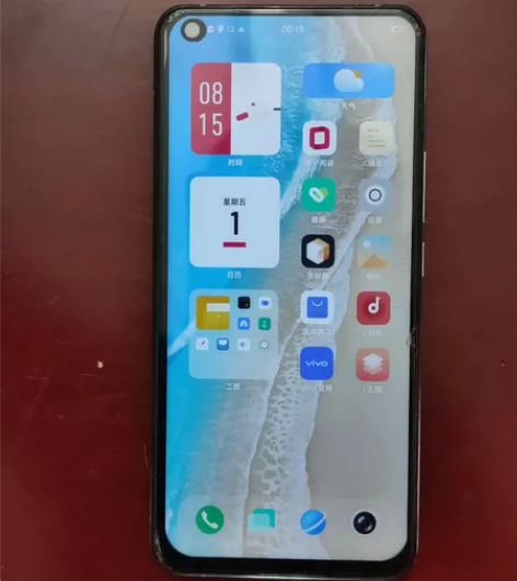 出售vivo X50 8+256 屏膜换...