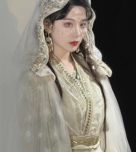 【汉服出租】司南阁 古兰朵 唐制圆领大襟唐...