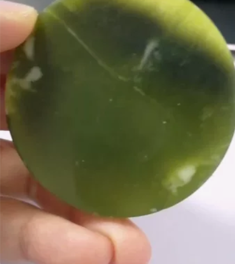 星辰半月玉石镇纸玉石镇尺 石以玉为尊，玉以...