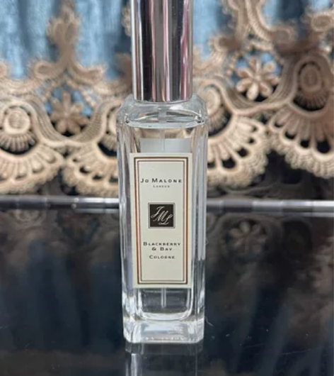 祖玛珑黑莓与月桂叶香水30ml，余量如图，...