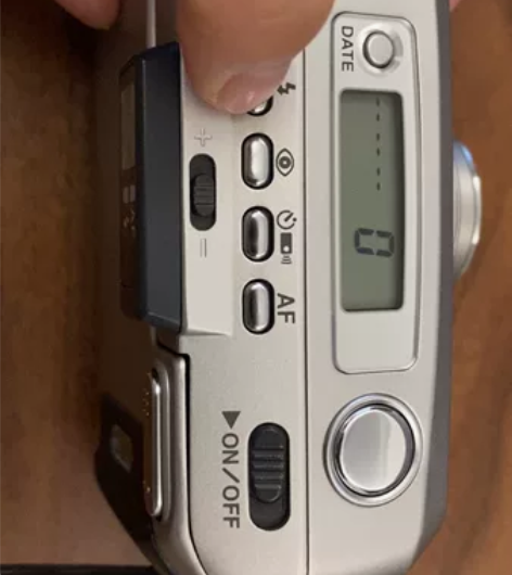 宾得傻瓜胶片机Pentax Espio 1...