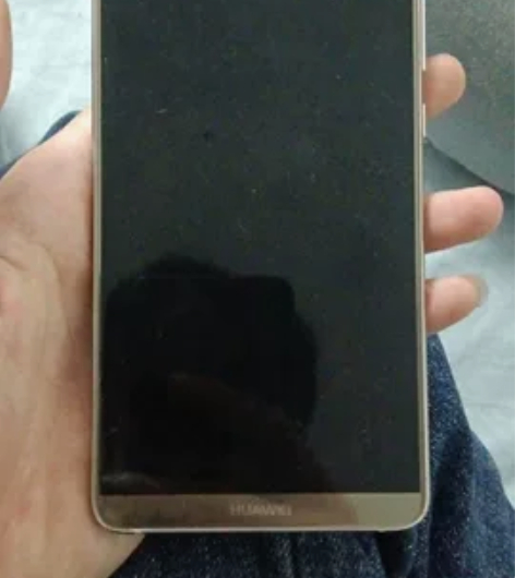 华为mate10Pro后面微瑕便宜出,可小...