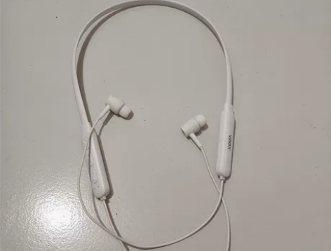 [五角星]蓝牙运动耳机，8元，主页文具（带...