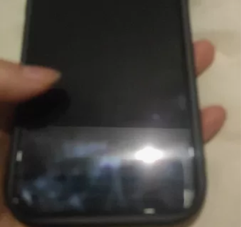 买一台手机，送两台手机(iPad)！！！苹...
