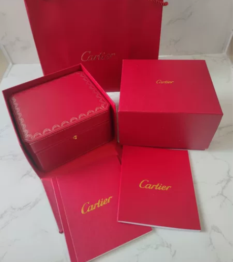 Cartier/卡地亚手表盒 感兴趣的话点...