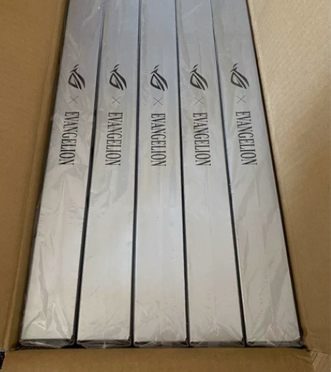 华硕ROG键盘EVA联名限量版蓝轴,全新现...