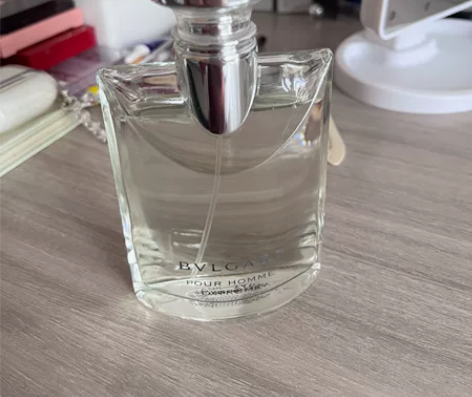 品牌:宝格丽大吉岭茶香水100ml 余量:...