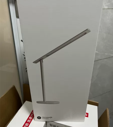 华为智选台灯2S原封正品包邮秒杀 感兴趣的...