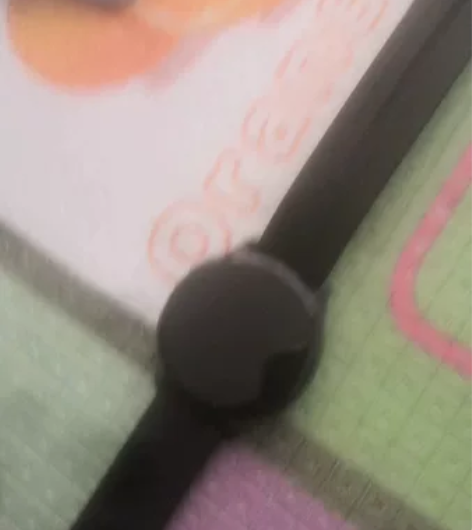 一加手表带NFC功能外观九成新吧，有充电器...