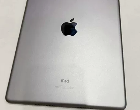 【闲置急出】 iPad 2020款128G...