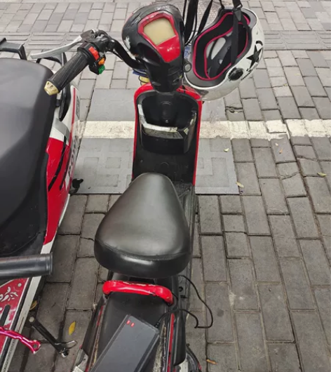 出上下班代步台铃二手电动车，仅限自提，没下...