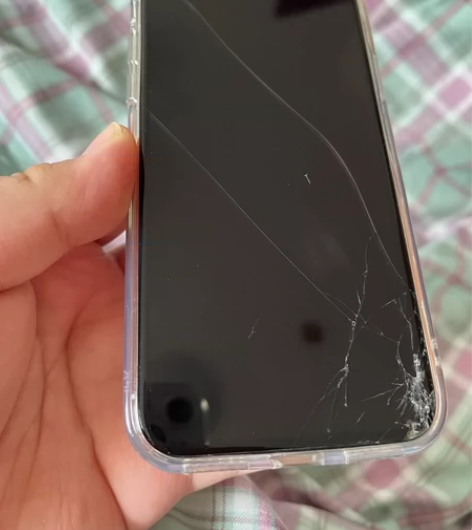 美版有锁iphonex,64g,屏幕摔得,...