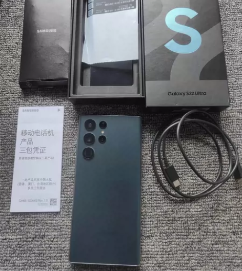 三星s22u 国行12+256G保修期至7...