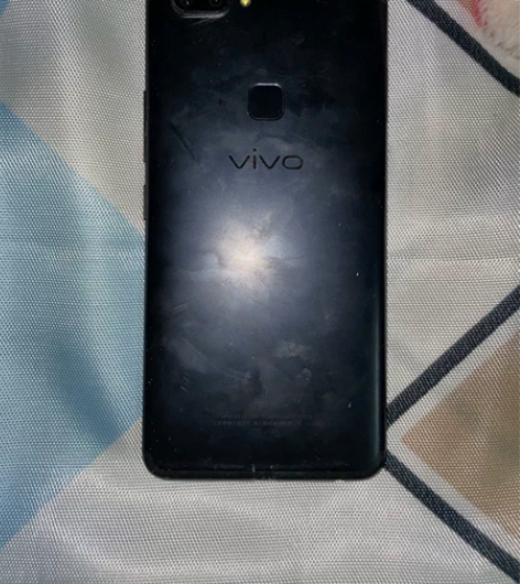 vivo x20a  屏幕会亮 具体情况看...